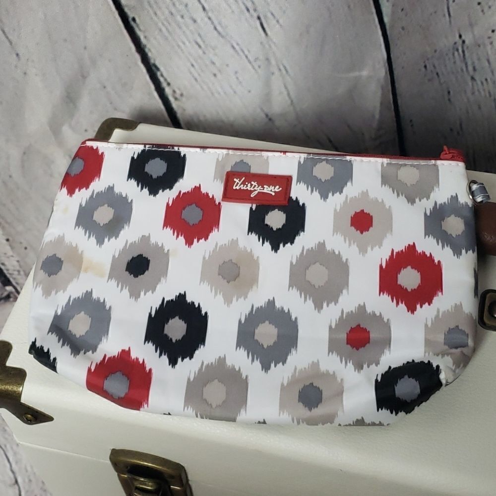 Thirty One Hand Bag‎